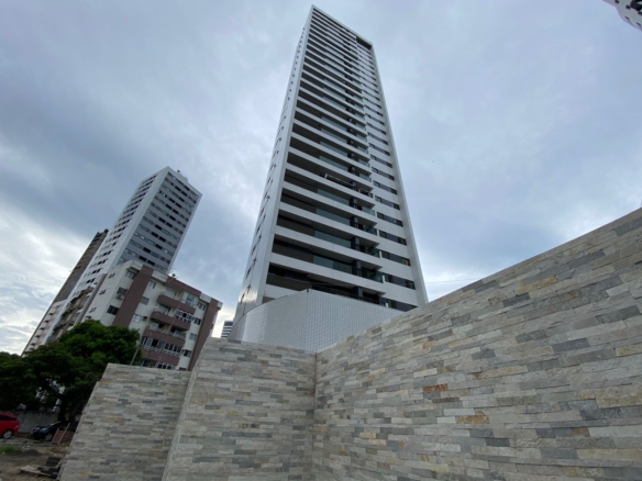 Apartamento a Venda na Torre Praça das Hotensias