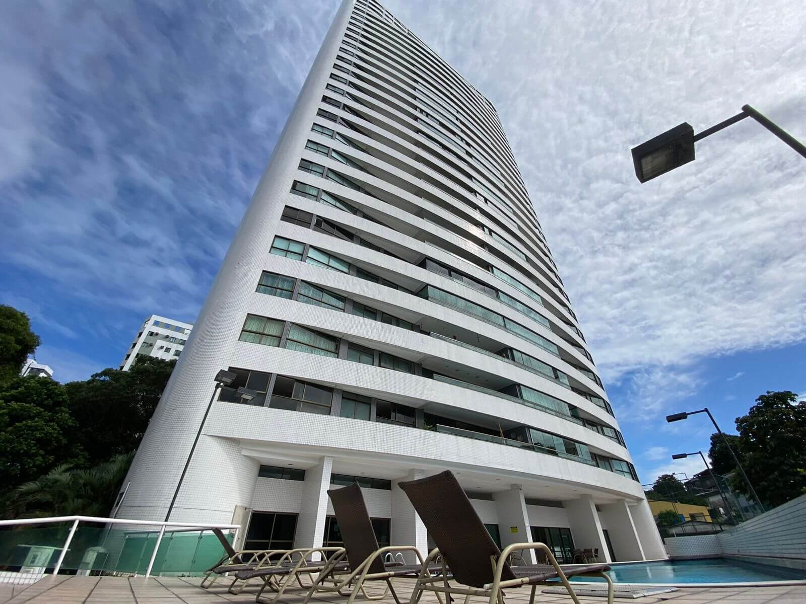 Apartamento a Venda na Av Dezessete de Agosto Recife 4 Quartos