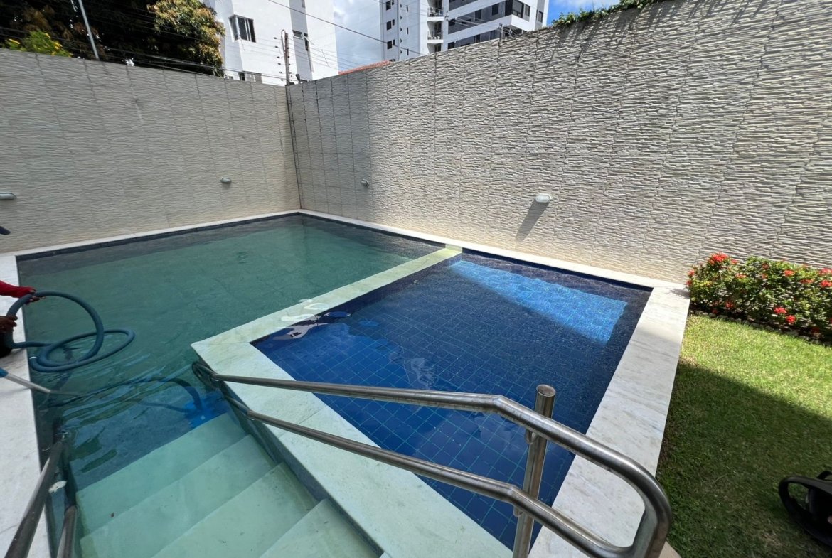 Apartamento à Venda no Prado 3 Quartos no Edf Rio Parintins