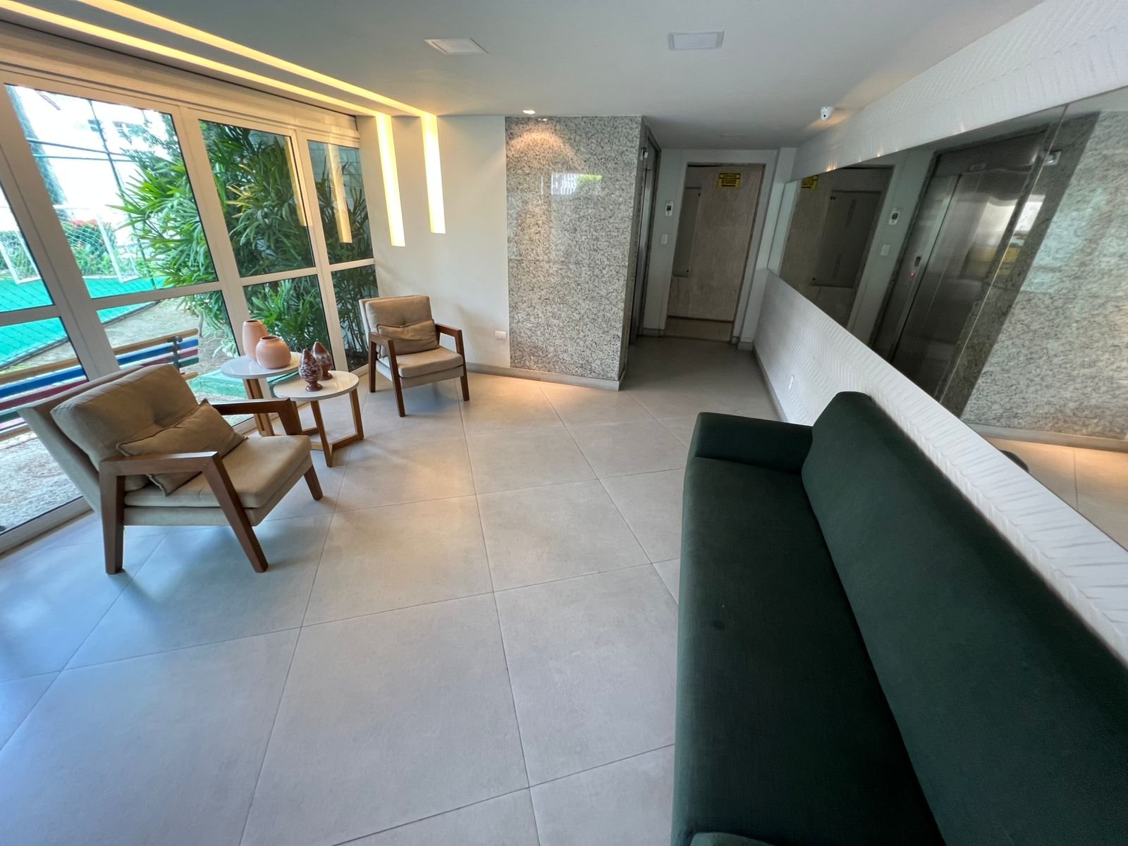 Apartamento à Venda no Prado 3 Quartos no Edf Rio Parintins