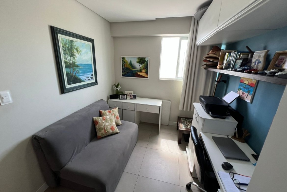 Apartamento à Venda no Prado 3 Quartos no Edf Rio Parintins