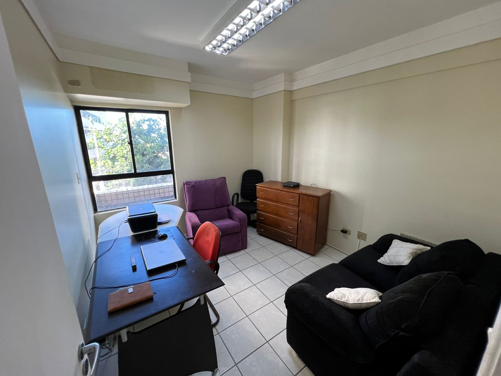 Apartamento a Venda em Candeias a 100 Metros do Mar