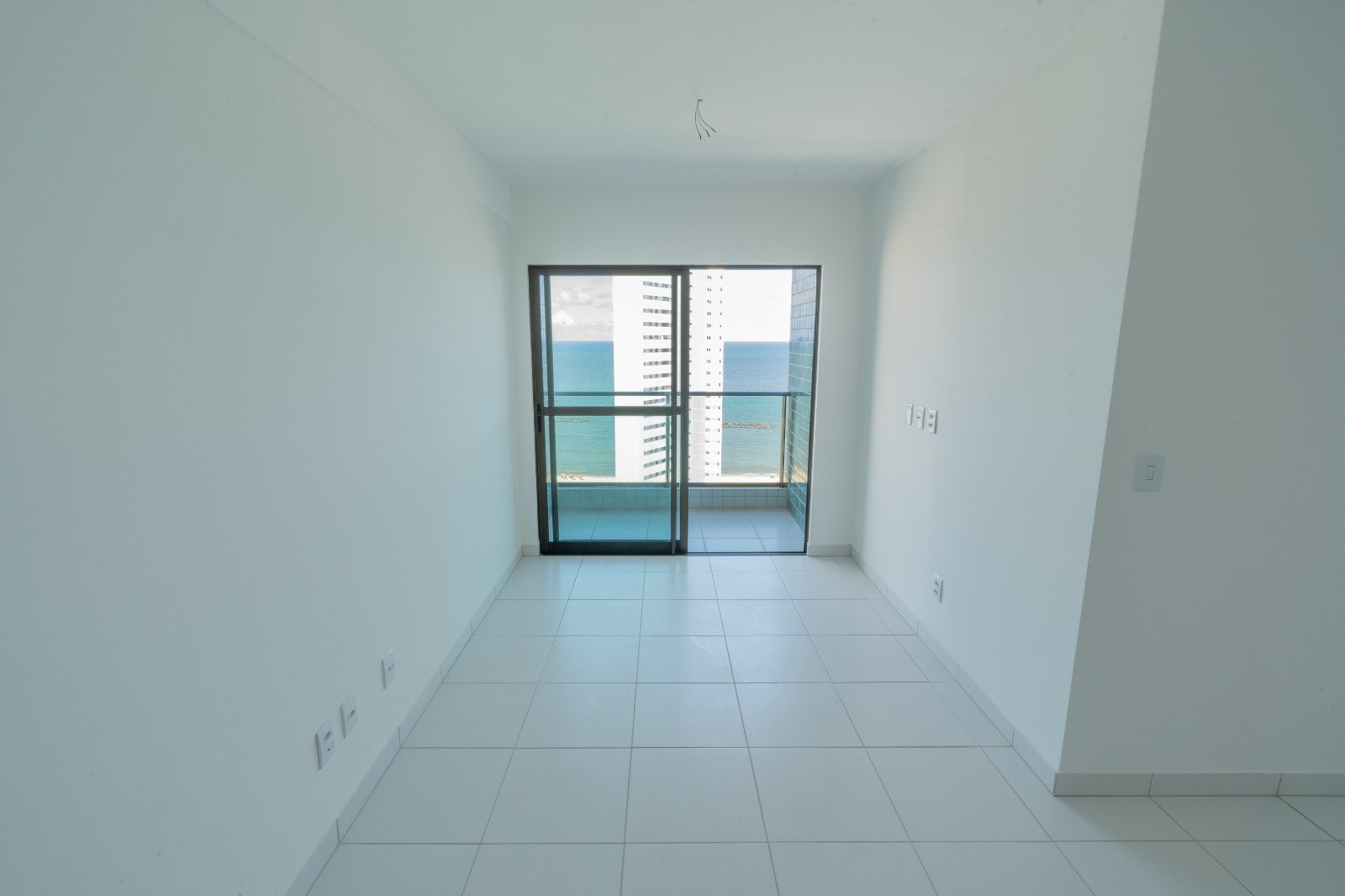 Apartamento à Venda no Candeias Prince Beach Home