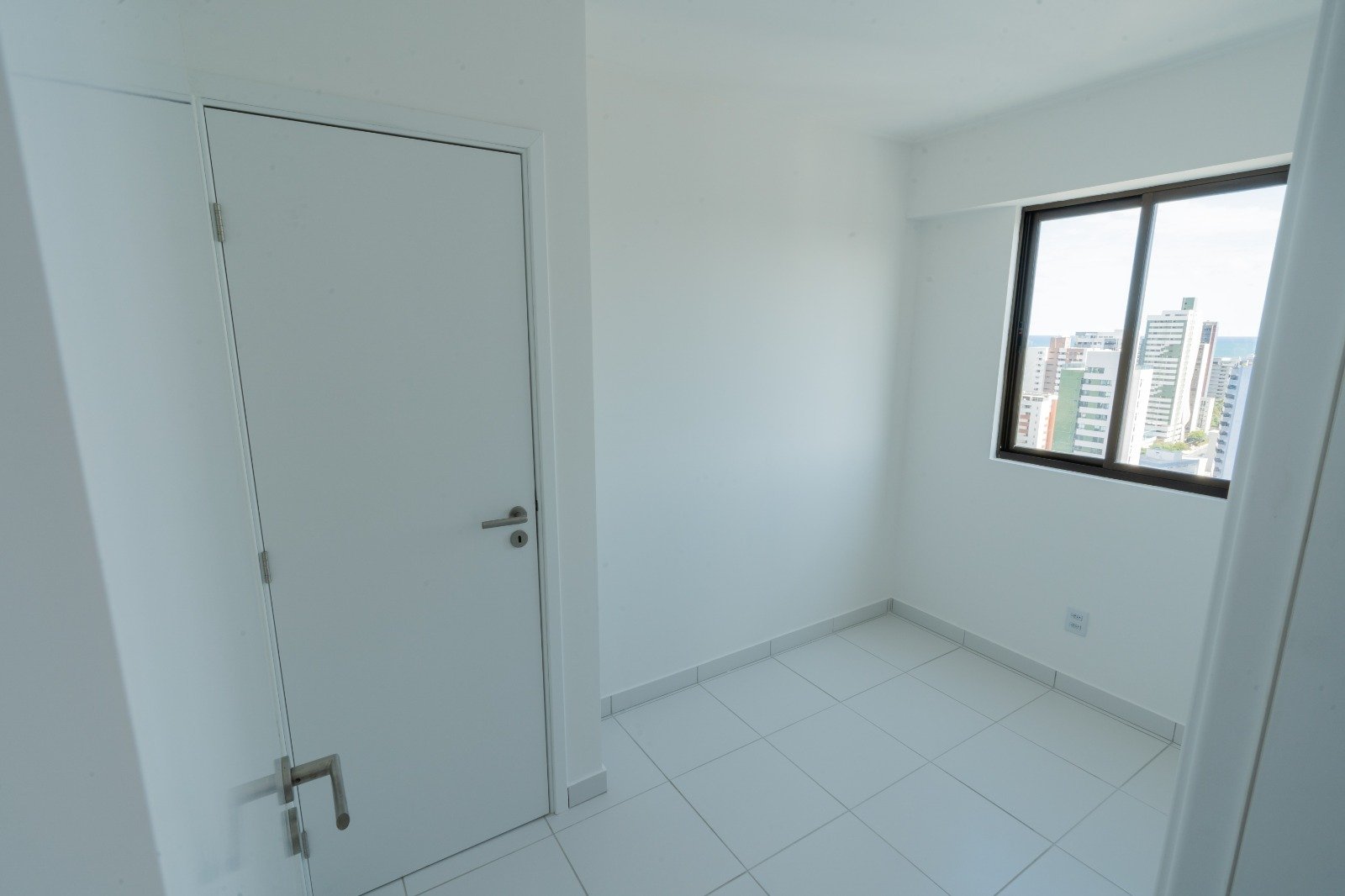 Apartamento à Venda no Candeias Prince Beach Home