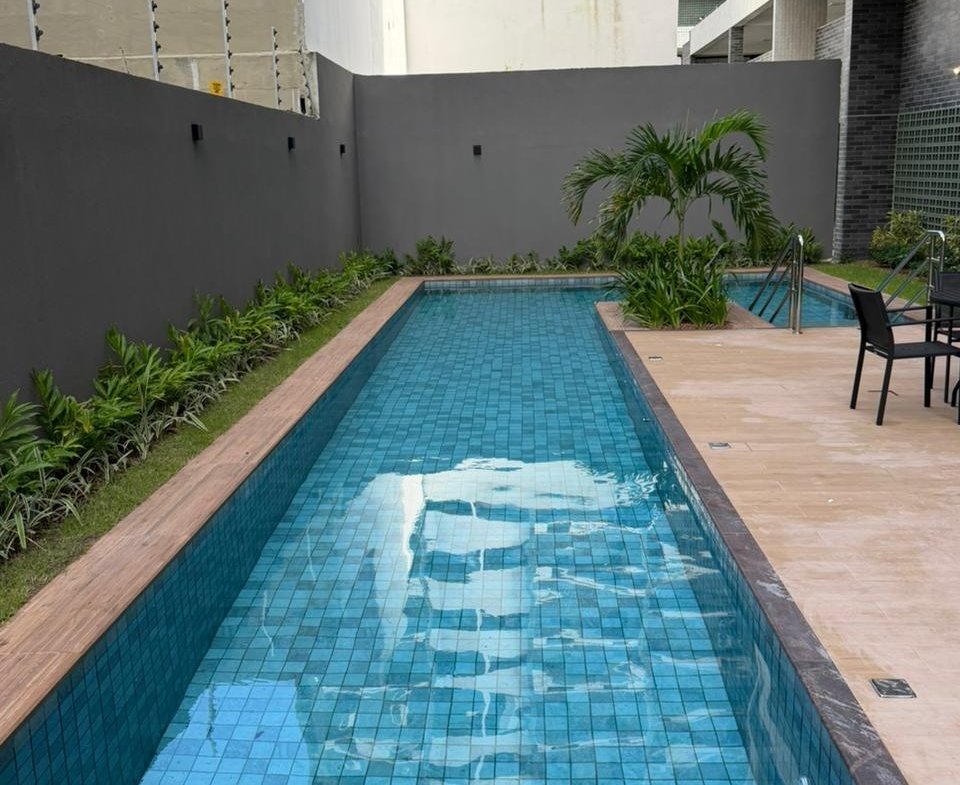Flat a Venda no Espinheiro Terraço 48