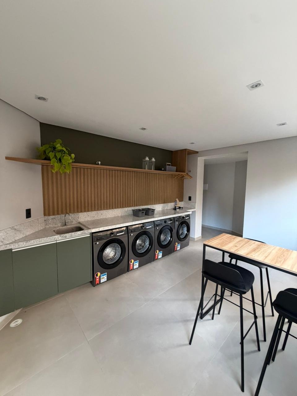 Flat a Venda no Espinheiro Terraço 48